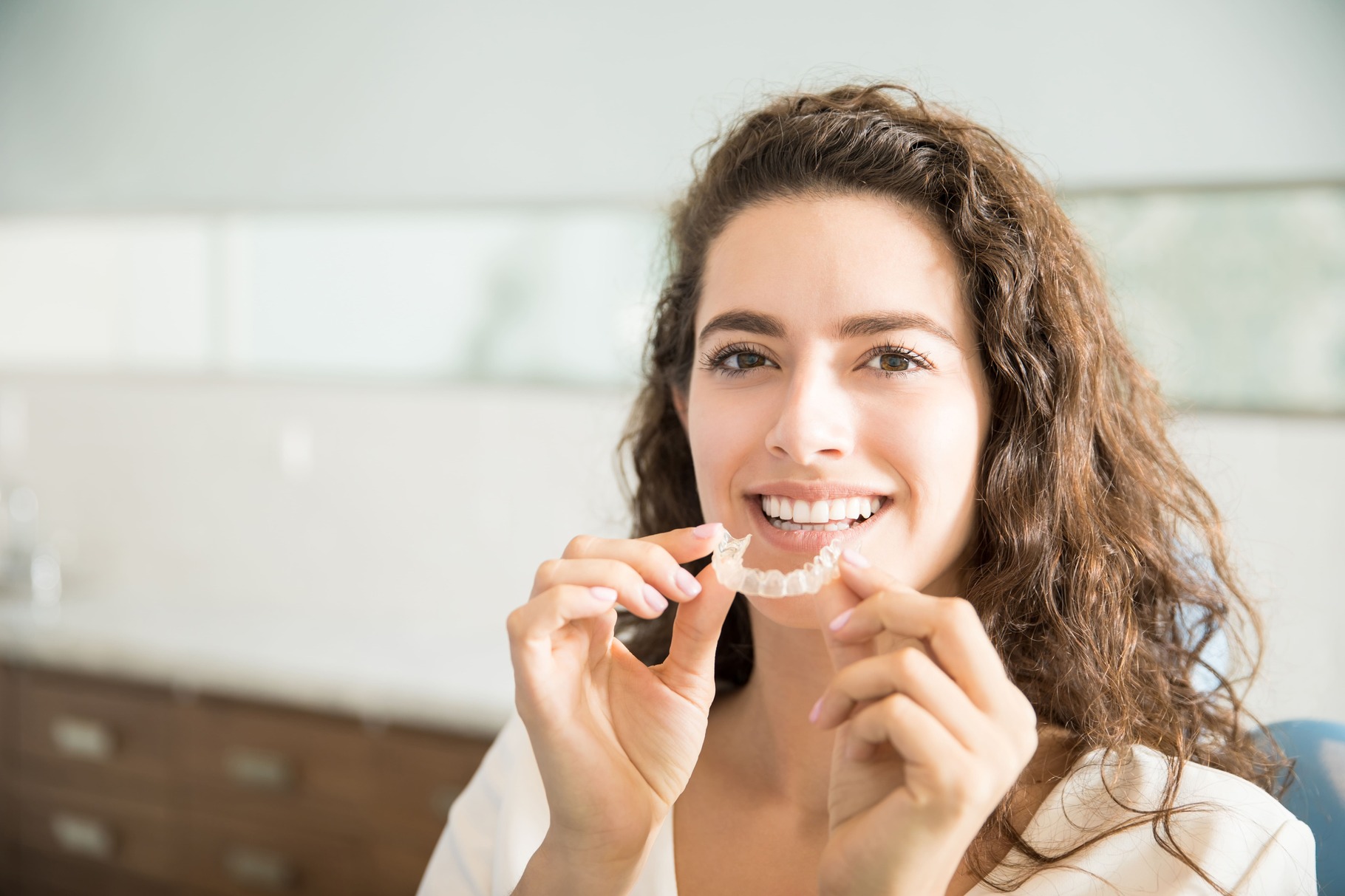Does Invisalign transform a smile? Here is what you need to know