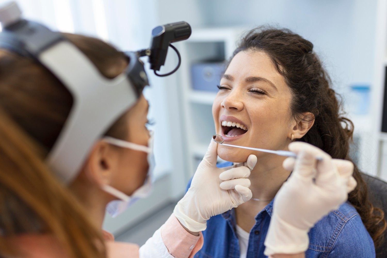 How Do Dental Implants in San Pedro Improve Oral Health and Confidence?
