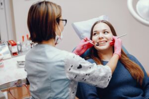A patient’s guide to post Gum Disease Treatment in Lomita